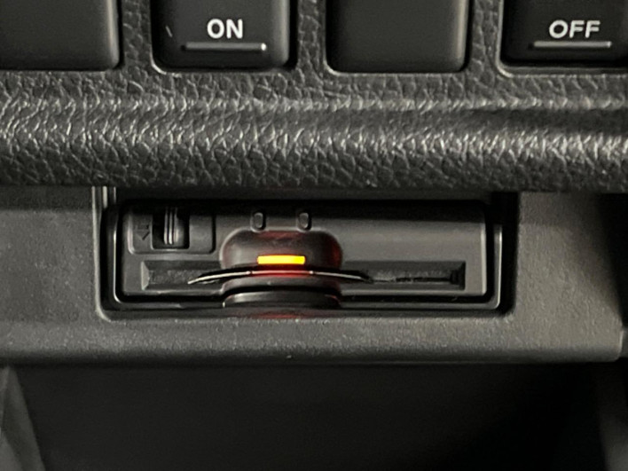 2016 Nissan Elgrand DBA-TE52 (UW-6a0fc98e0776b)[10]