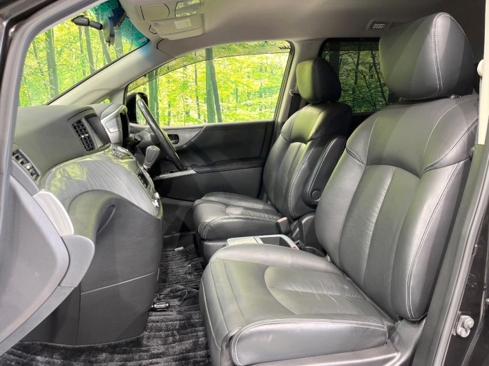 2014 Nissan Elgrand DBA-TNE52 (UW-6a0fc98e82fe8)[27]