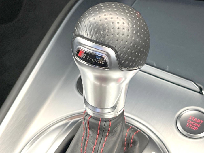 2020 Audi TT Coupe ABA-FVCHHF (UW-6a0fc9937d73a)[14]
