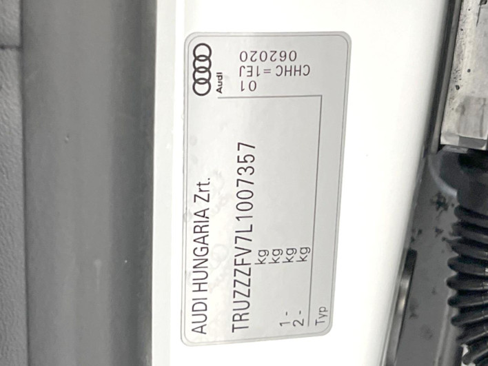 2020 Audi TT Coupe ABA-FVCHHF (UW-6a0fc9937d73a)[1]
