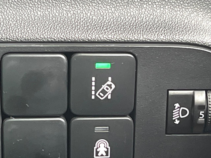 2018 Citroen C3 ABA-B6HN01 (UW-6a0fc99b00db8)[25]