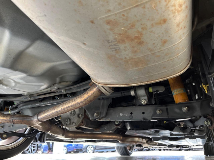 2015 Subaru Levorg DBA-VMG (UW-6a0fc99cf37df)[28]