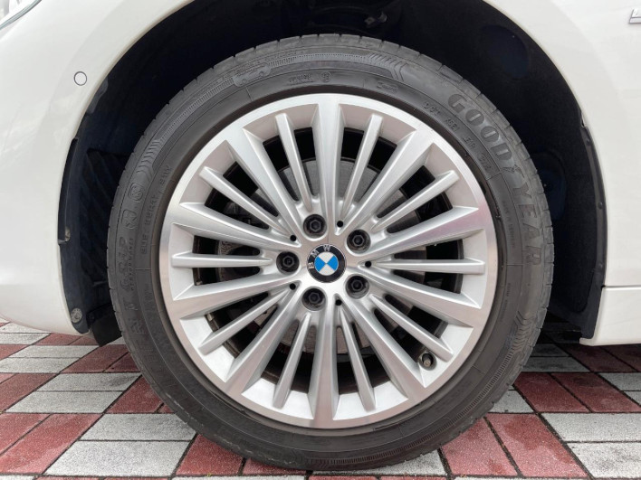 2015 BMW 2 Series LDA-2E20 (UW-6a0fc9a549ad2)[14]