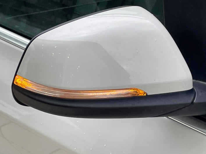 2015 BMW 2 Series LDA-2E20 (UW-6a0fc9a549ad2)[26]