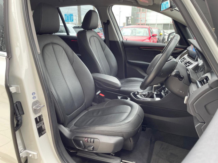 2015 BMW 2 Series LDA-2E20 (UW-6a0fc9a549ad2)[7]