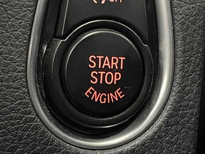 2016 BMW 3 Series DBA-8A20 (UW-6a0fc9a7e6f7a)[22]