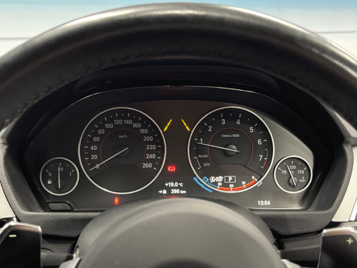 2016 BMW 3 Series DBA-8A20 (UW-6a0fc9a7e6f7a)[23]