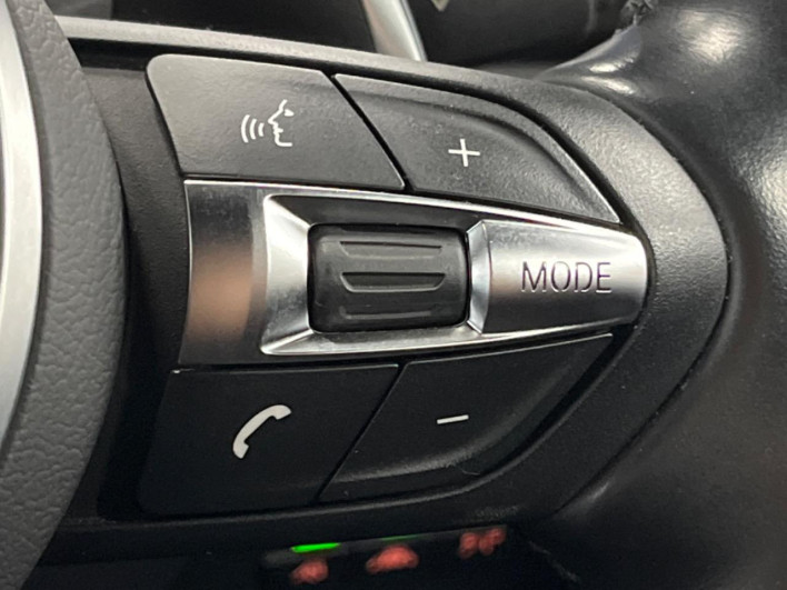 2016 BMW 3 Series DBA-8A20 (UW-6a0fc9a7e6f7a)[27]