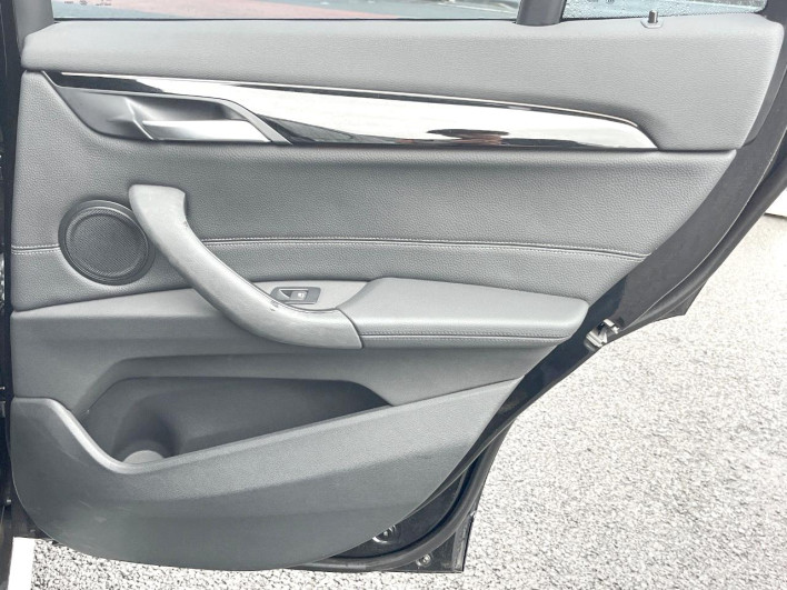 2017 BMW X1 LDA-HT20 (UW-6a0fc9a86df25)[19]