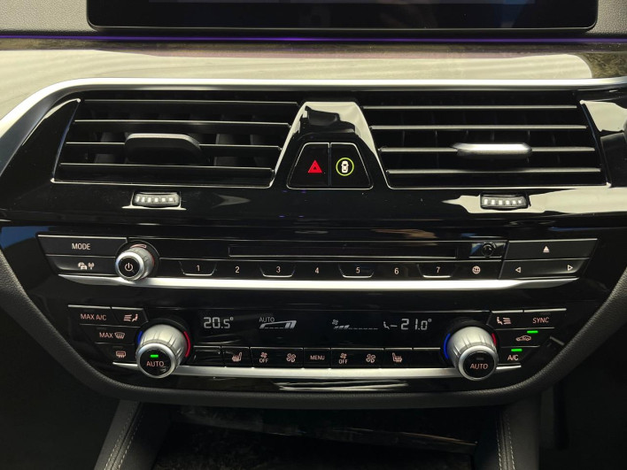 2019 BMW 5 Series 3DA-JP20 (UW-6a0fc9a9920e9)[14]