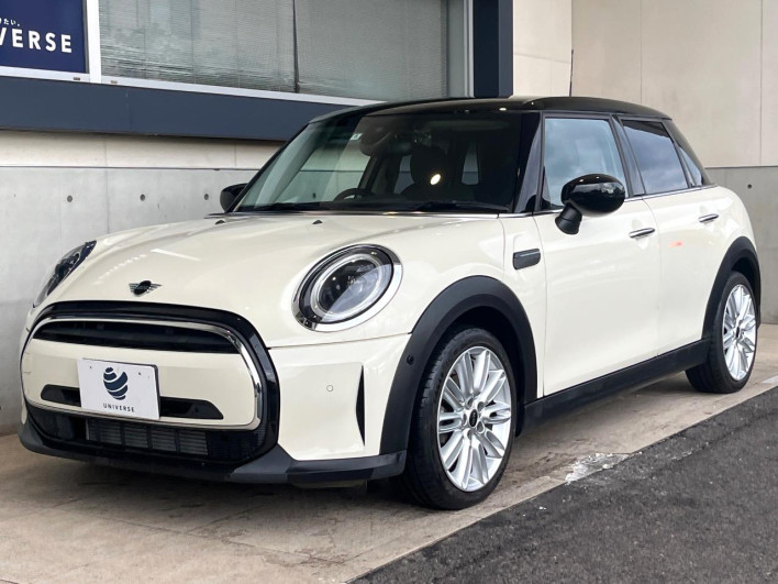2022 Rover Mini 3DA-XV15MW (UW-6a0fc9ad63f19)[8]