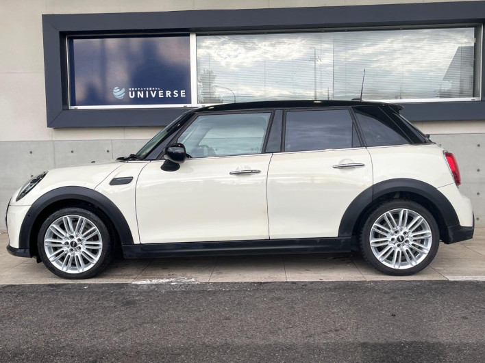 2022 Rover Mini 3DA-XV15MW (UW-6a0fc9ad63f19)[9]