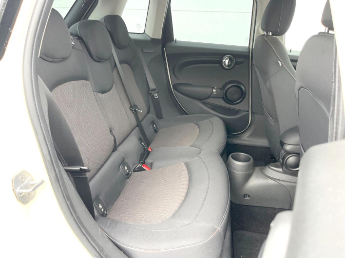 2015 Rover Mini DBA-XS15 (UW-6a0fc9af74f31)[20]