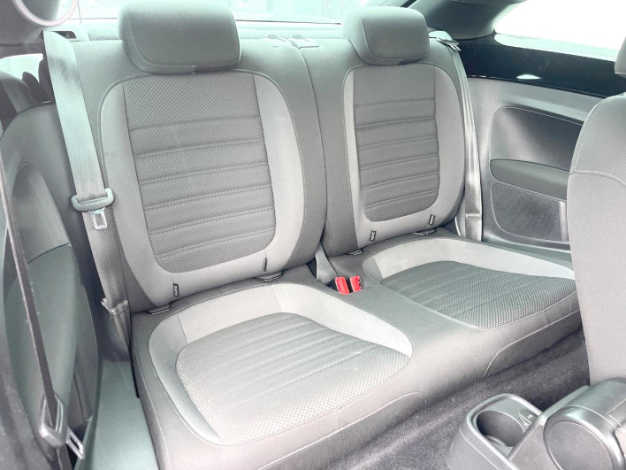 2018 Volkswagen The Beetle ABA-16CZD (UW-6a0fc9b056f8a)[20]