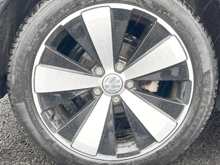 2018 Volkswagen The Beetle ABA-16CZD (UW-6a0fc9b056f8a)[15]