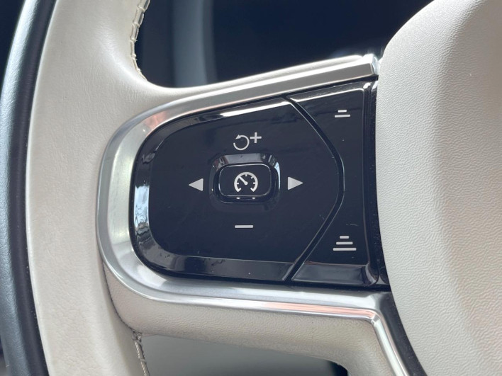 2017 Volvo XC60 DBA-UB420XC (UW-6a0fc9b2b55b4)[12]