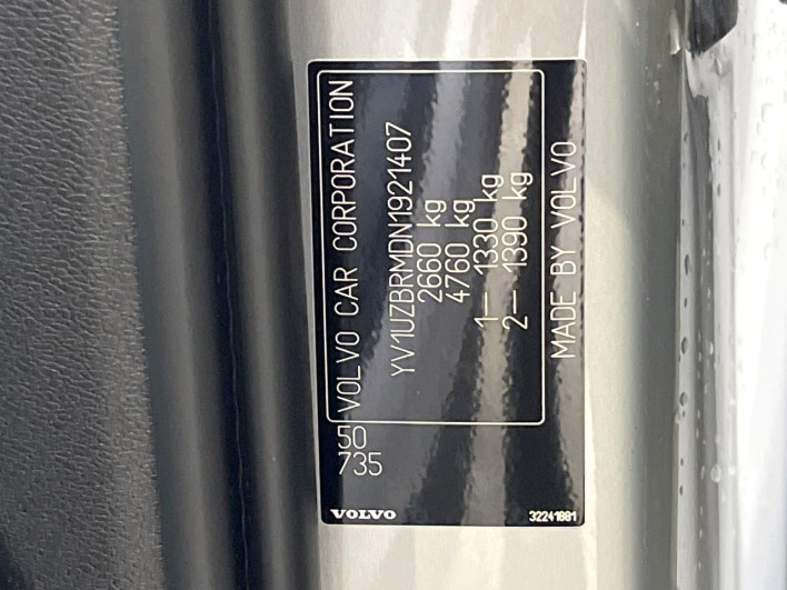 2021 Volvo XC60 5LA-UB420XCPA (UW-6a0fc9b3077aa)[1]