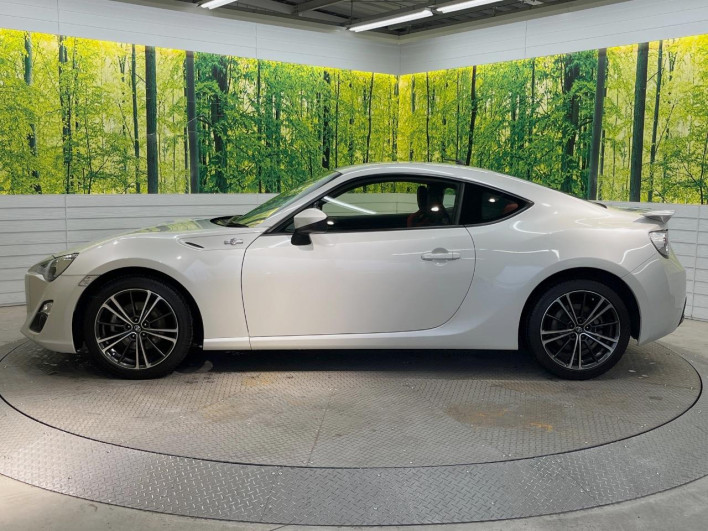 2012 Toyota 86 DBA-ZN6 (UW-6a0fc9b9def72)[21]