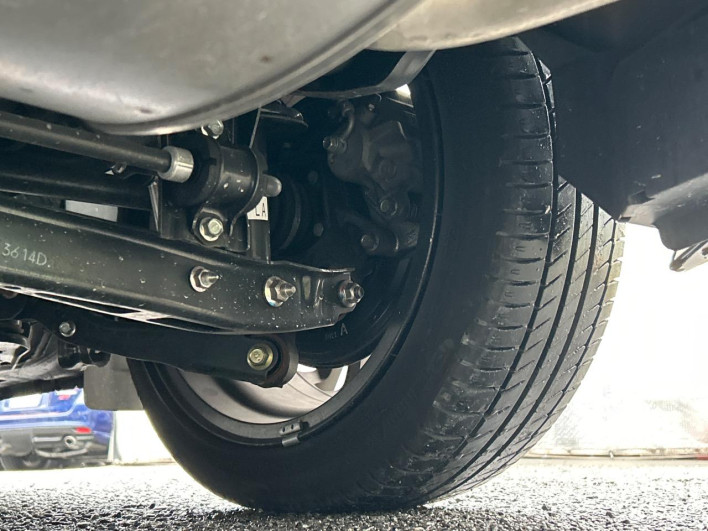 2013 Toyota 86 DBA-ZN6 (UW-6a0fc9b9e0b9d)[20]