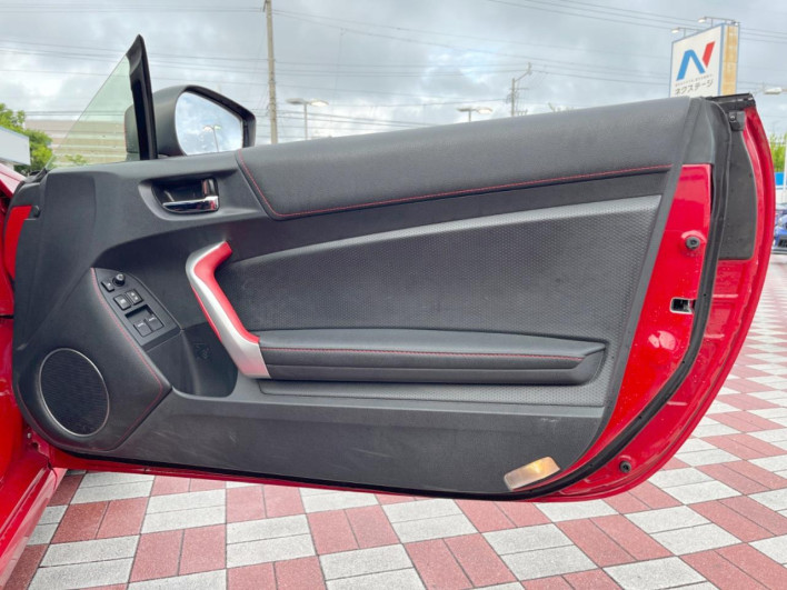 2016 Toyota 86 DBA-ZN6 (UW-6a0fc9ba3205b)[17]