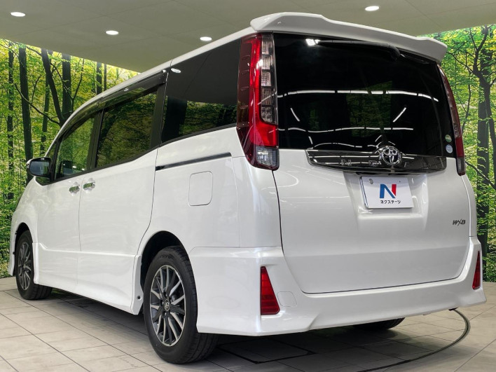 2017 Toyota Noah DBA-ZRR80W (UW-6a0fc9c2a207f)[10]