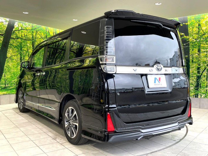 2020 Toyota Voxy 3BA-ZRR80W (UW-6a0fc9c70279f)[10]
