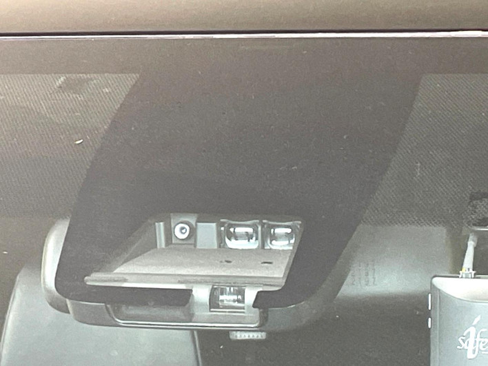 2020 Toyota Voxy 3BA-ZRR80W (UW-6a0fc9c70279f)[7]