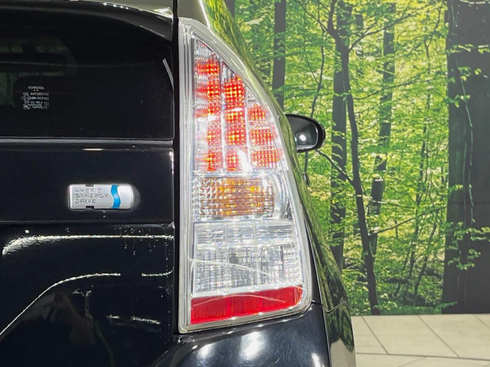 2010 Toyota Prius DAA-ZVW30 (UW-6a0fc9cf182d6)[8]