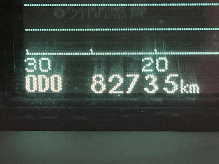 2010 Toyota Prius DAA-ZVW30 (UW-6a0fc9cf182d6)[2]