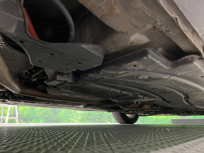 2012 Toyota Prius PHV DLA-ZVW35 (UW-6a0fc9d09702f)[22]