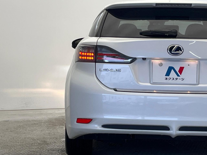 2013 Lexus CT DAA-ZWA10 (UW-6a0fc9d6f2fc7)[18]