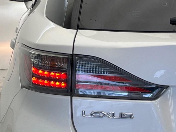 2013 Lexus CT DAA-ZWA10 (UW-6a0fc9d6f2fc7)[20]