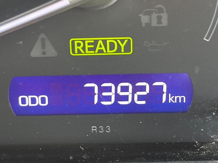 2016 Toyota Noah DAA-ZWR80W (UW-6a0fc9da72fb2)[2]