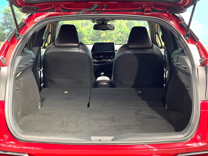 2018 Toyota C-HR DAA-ZYX10 (UW-6a0fc9e59a185)[7]