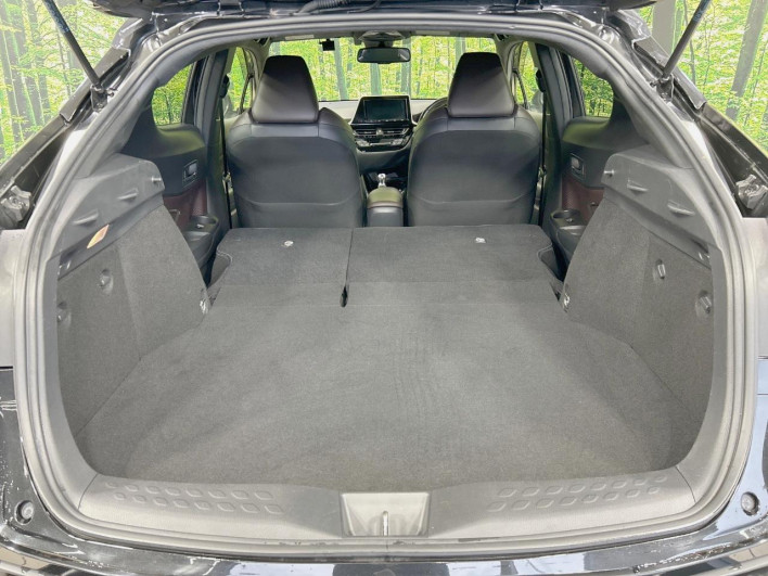 2018 Toyota C-HR DAA-ZYX10 (UW-6a0fc9e5ac5a3)[14]