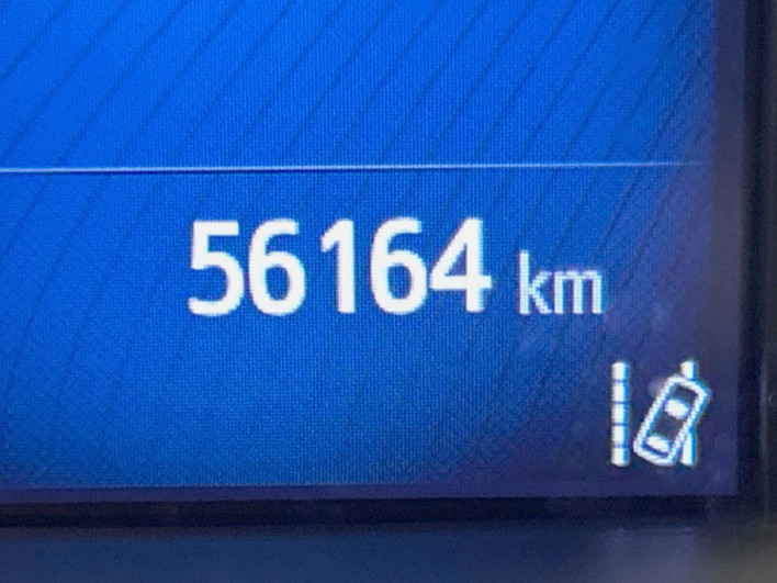 2018 Toyota C-HR DAA-ZYX10 (UW-6a0fc9e5ac5a3)[2]