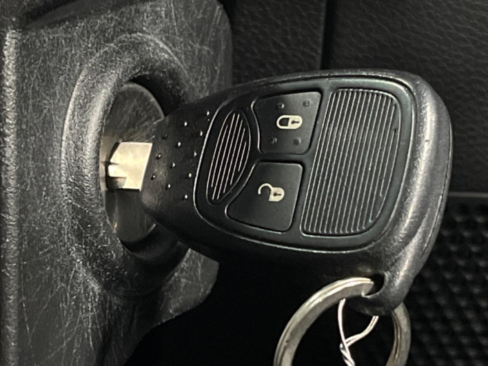 2018 Chrysler Jeep Wrangler Unlimited ABA-JK36LR (UW-6a1119844084e)[13]