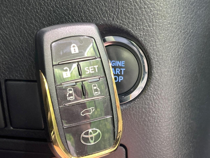 2017 Toyota Vellfire DBA-AGH30W (UW-6a1119a0ea63a)[21]
