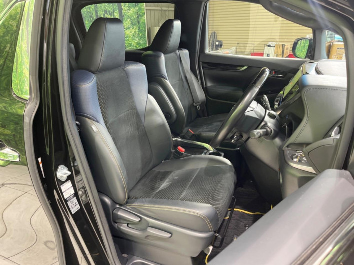 2017 Toyota Vellfire DBA-AGH30W (UW-6a1119a0ea63a)[6]