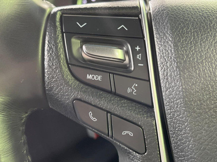 2017 Toyota Vellfire DBA-AGH30W (UW-6a1119a0ea63a)[25]