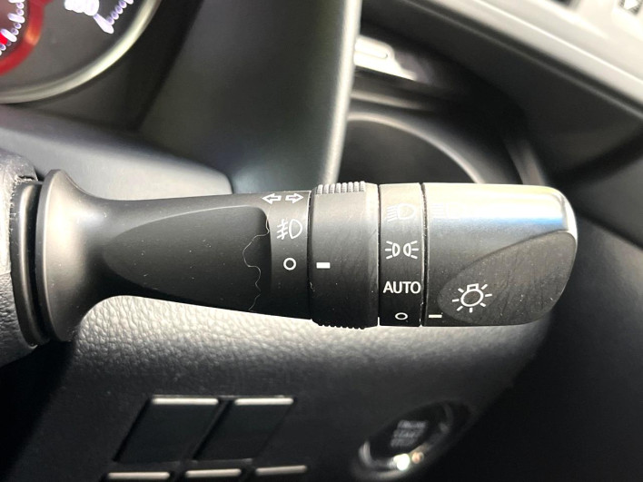 2020 Toyota Vellfire DBA-AGH30W (UW-6a1119a4d3457)[17]