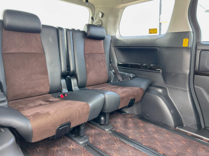 2013 Toyota Alphard DBA-ANH20W (UW-6a1119ae99cd9)[27]