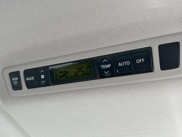 2013 Toyota Alphard DBA-ANH20W (UW-6a1119ae99cd9)[28]