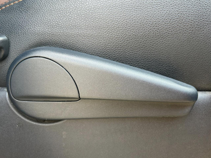 2013 Toyota Alphard DBA-ANH20W (UW-6a1119ae99cd9)[21]