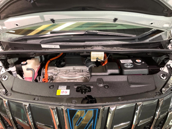 2020 Toyota Alphard Hybrid 6AA-AYH30W (UW-6a1119bcbf7b8)[14]