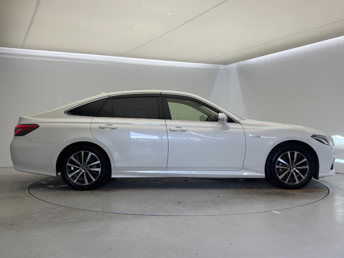 2019 Toyota Crown Hybrid 6AA-AZSH20 (UW-6a1119c118f63)[14]