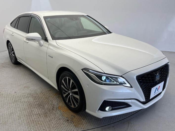2019 Toyota Crown Hybrid 6AA-AZSH20 (UW-6a1119c118f63)[11]