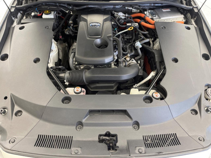 2019 Toyota Crown Hybrid 6AA-AZSH20 (UW-6a1119c118f63)[4]