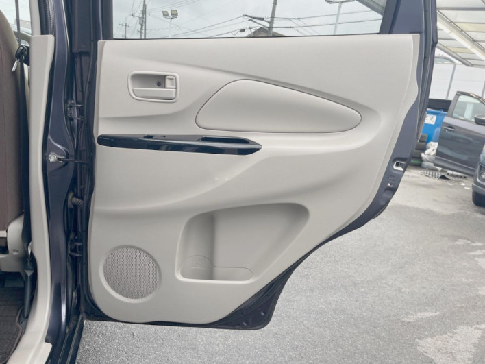 2016 Nissan Days DBA-B21W (UW-6a1119cd53854)[18]