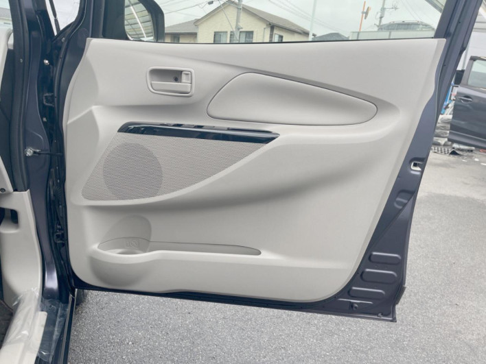2016 Nissan Days DBA-B21W (UW-6a1119cd53854)[17]